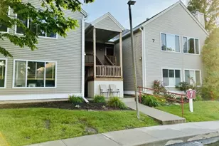 74 Falcon Ridge Way, Hamburg, NJ 07419 - Photo 1