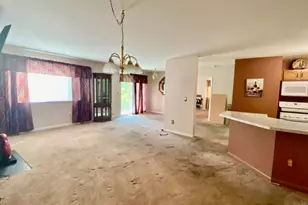 74 Falcon Ridge Way, Hamburg, NJ 07419 - Photo 11