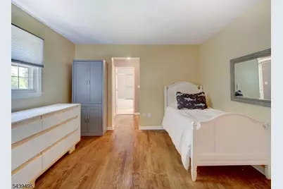 11 Druid Hill Dr, Parsippany, NJ 07054 - Photo 27