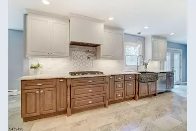11 Druid Hill Dr, Parsippany, NJ 07054 - Photo 7