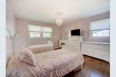 11 Druid Hill Dr, Parsippany, NJ 07054 - Photo 25