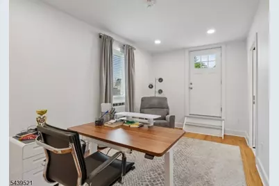 639 S Broad St, Elizabeth, NJ 07202 - Photo 19