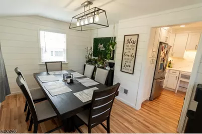 52 Knollwood Ter, Clifton, NJ 07012 - Photo 19