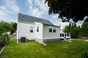 52 Knollwood Terrace, Clifton, NJ 07012 - Photo 29