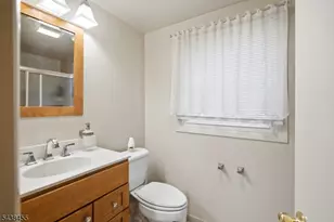 13 Abbott Rd, Franklin Township, NJ 08873 - Photo 27