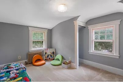 127 Elizabeth St, South Bound Brook Boro, NJ 08880 - Photo 23
