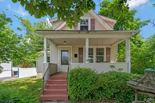 127 Elizabeth St, South Bound Brook Boro, NJ 08880 - Photo 1