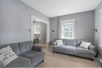 127 Elizabeth St, South Bound Brook Boro, NJ 08880 - Photo 5