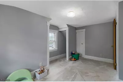 127 Elizabeth St, South Bound Brook Boro, NJ 08880 - Photo 25