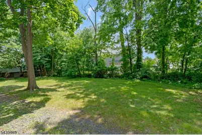 127 Elizabeth St, South Bound Brook Boro, NJ 08880 - Photo 31