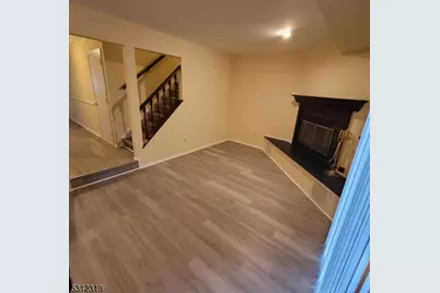 348 Cotswold Pl, Franklin Township, NJ 08873 - Photo 13
