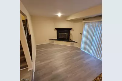 348 Cotswold Pl, Franklin Township, NJ 08873 - Photo 11