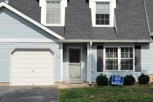 348 Cotswold Pl, Franklin Township, NJ 08873 - Photo 1