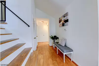 15 Winding Way, West Orange Township, NJ 07052 - Photo 17