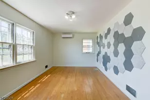 15 Winding Way, West Orange Township, NJ 07052 - Photo 19