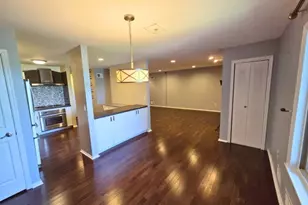 58 Buchanon Ct, West Orange Township, NJ 07052 - Photo 5