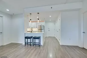 1 Carriage City Plz, Rahway, NJ 07065 - Photo 7