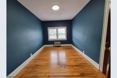 110 Hansbury Ave, Newark, NJ 07112 - Photo 23