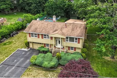9 Ricker Rd, West Milford, NJ 07435 - Photo 5
