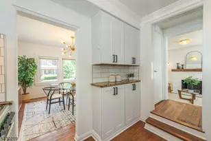 35 Howe Ave, Montclair, NJ 07042 - Photo 25