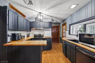 52 Charlestown Rd, Hampton Boro, NJ 08827 - Photo 11