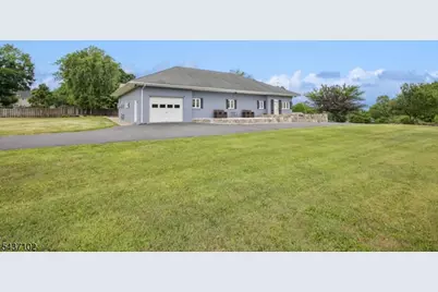 52 Charlestown Rd, Hampton Boro, NJ 08827 - Photo 1
