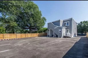 26 Washington St, Montclair, NJ 07042 - Photo 13