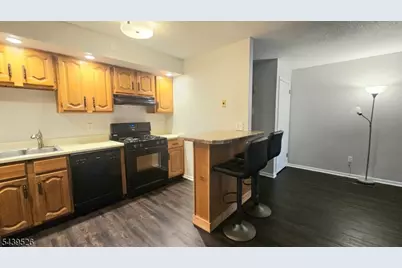105 Newark Pompton Tpke #13, Pequannock Township, NJ 07440 - Photo 7