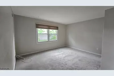 105 Newark Pompton Tpke #13, Pequannock Township, NJ 07440 - Photo 11