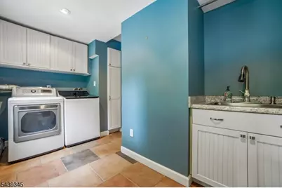 87 Reinman Rd, Warren Township, NJ 07059 - Photo 31