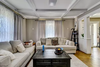 148 Hamburg Tpke, Bloomingdale, NJ 07403 - Photo 15
