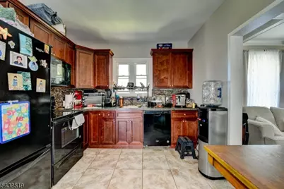148 Hamburg Tpke, Bloomingdale, NJ 07403 - Photo 13