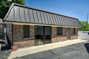 148 Hamburg Turnpike, Bloomingdale, NJ 07403 - Photo 1
