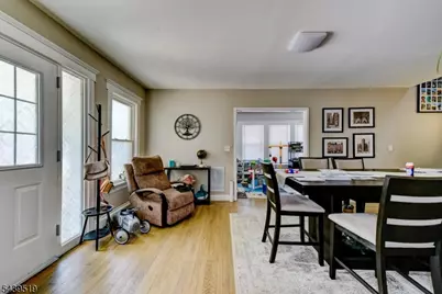148 Hamburg Tpke, Bloomingdale, NJ 07403 - Photo 17