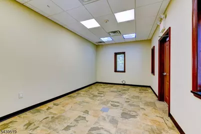 148 Hamburg Tpke, Bloomingdale, NJ 07403 - Photo 9