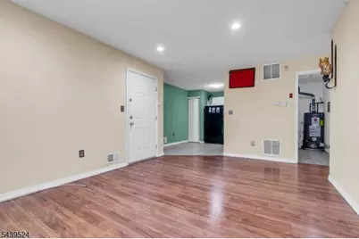 19 Amethyst Way #19, Franklin Township, NJ 08823 - Photo 7