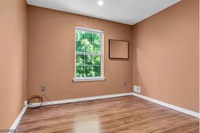 19 Amethyst Way #19, Franklin Township, NJ 08823 - Photo 27