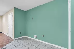 19 Amethyst Way, Franklin Township, NJ 08823 - Photo 15