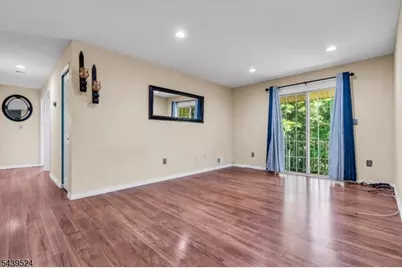 19 Amethyst Way #19, Franklin Township, NJ 08823 - Photo 9