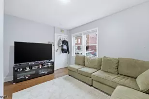 328 John St, Elizabeth, NJ 07202 - Photo 3