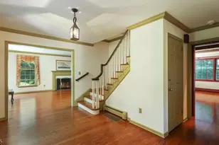 35 Rolling Hill Rd, Bernardsville, NJ 07924 - Photo 3