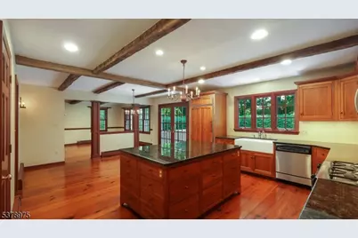 35 Rolling Hill Rd, Bernardsville, NJ 07924 - Photo 11