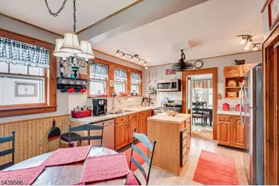 1052 Sherman Ave, South Plainfield, NJ 07080 - Photo 17