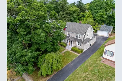 1052 Sherman Ave, South Plainfield, NJ 07080 - Photo 3