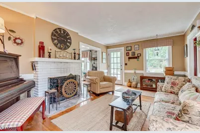 1052 Sherman Ave, South Plainfield, NJ 07080 - Photo 9