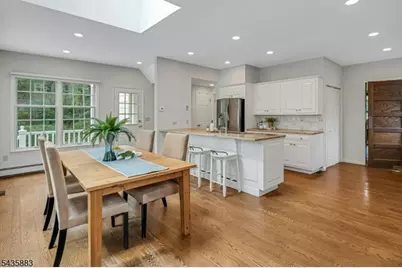 89 Beechwood Rd, Summit, NJ 07901 - Photo 11