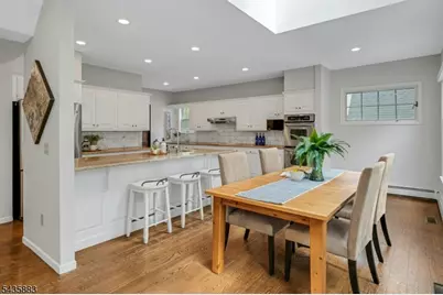 89 Beechwood Rd, Summit, NJ 07901 - Photo 13