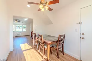 42 York Dr, Edison Twp., NJ 08817 - Photo 11