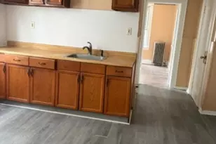 121 Smith St, Newark, NJ 07106 - Photo 5