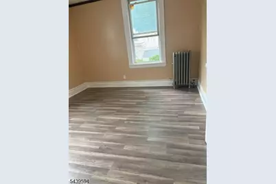 121 Smith St, Newark, NJ 07106 - Photo 7